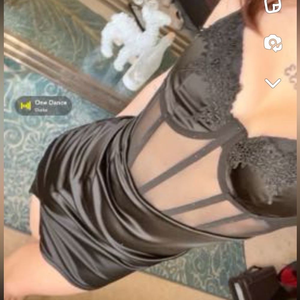 Sexy Black Dress adjustable straps.